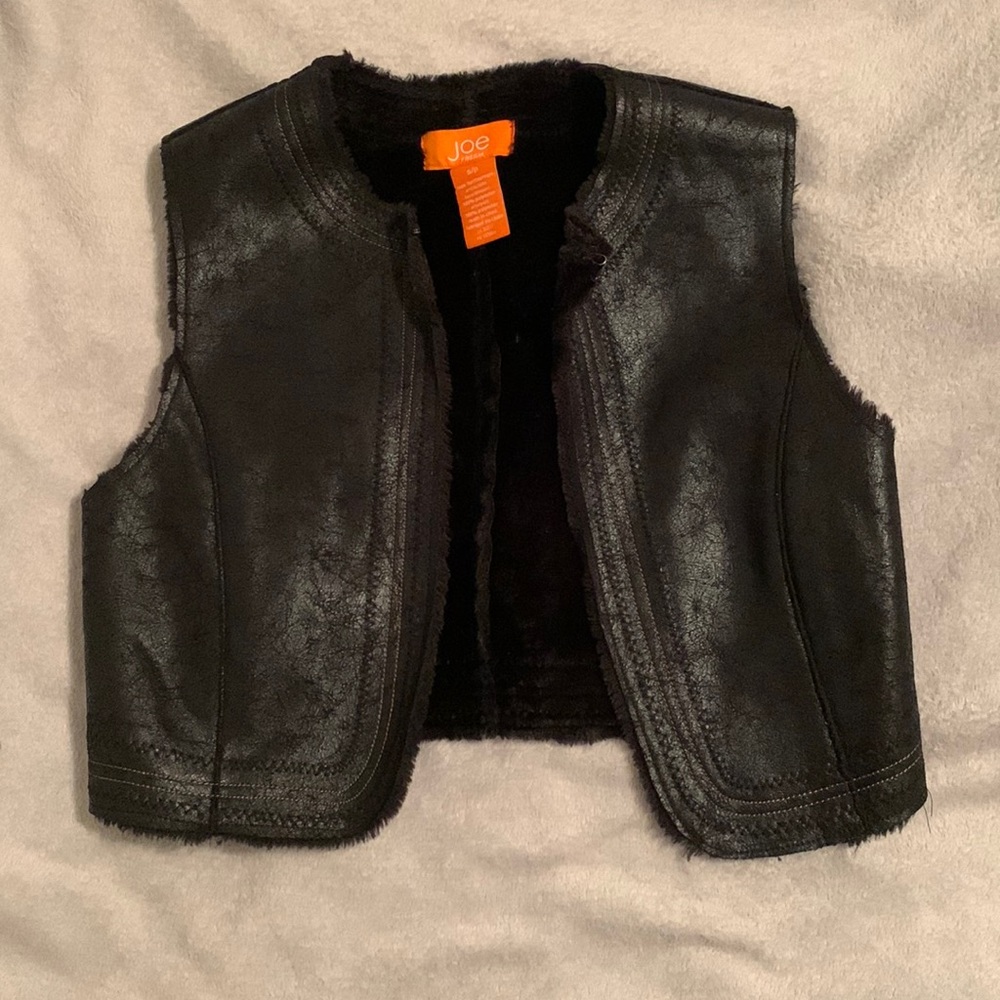 Black short vest
